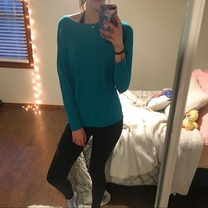 Teal workout long sleeve shirt